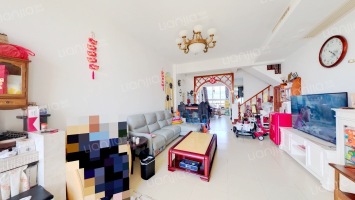 浅水湾畔二手房实景图