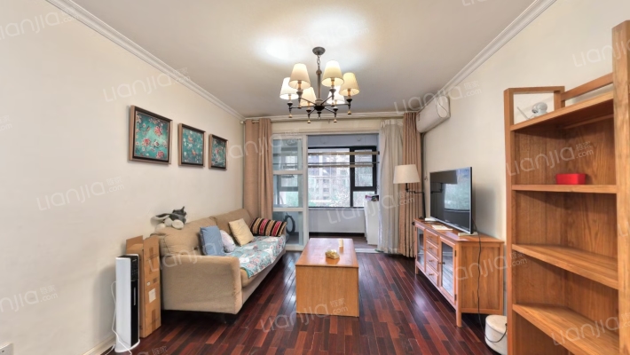 泰悦赫府二手房实景图