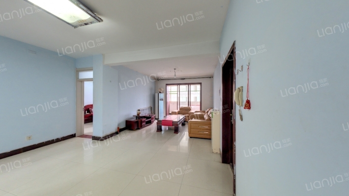 三合小区东院二手房实景图