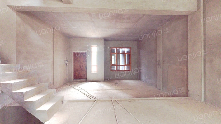 红堡山海园二手房实景图