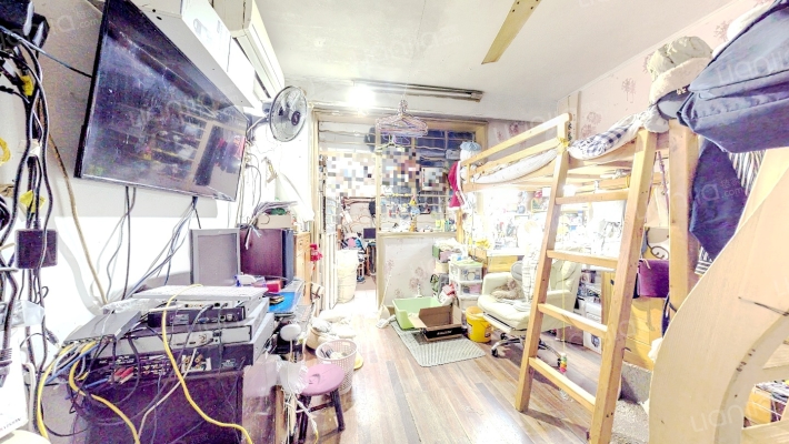 馨虹小区二手房实景图