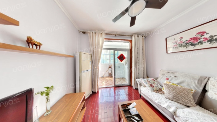 航鑫家苑二手房实景图