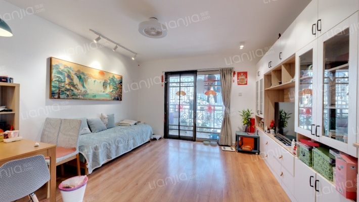 海伴雅居二手房实景图