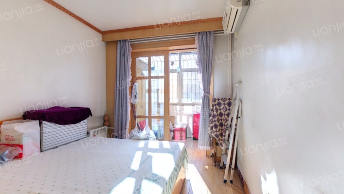 勤源里桃园楼二手房实景图