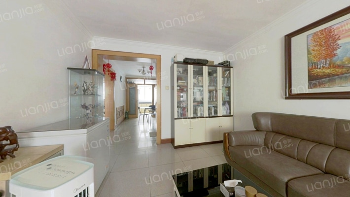 常泰里荣馨园二手房实景图