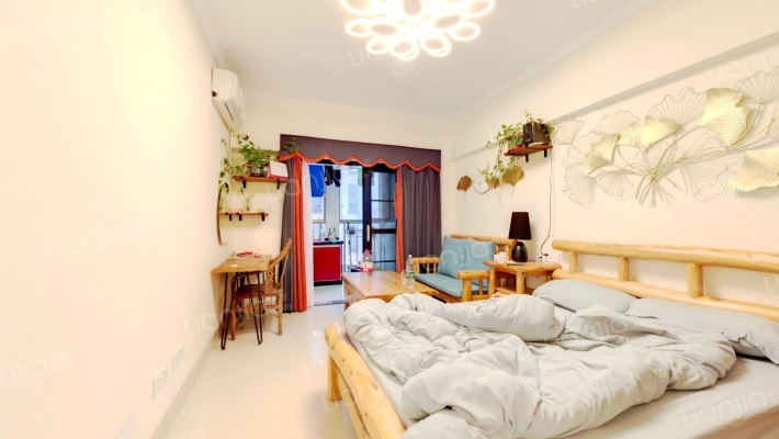 利海亚洲国际B区二手房实景图