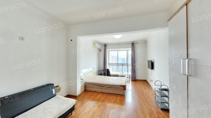 东方米兰二手房实景图