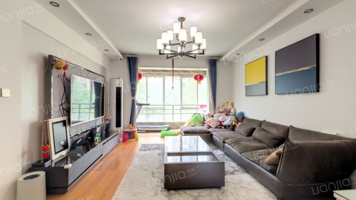 EE康城二手房实景图