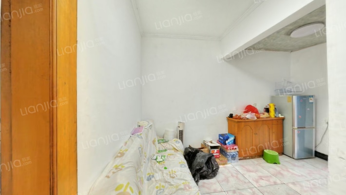 华油路29号二手房实景图