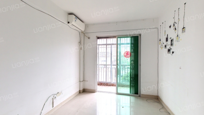 大学路大厦二手房实景图