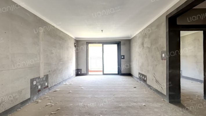 建业城南院二手房实景图