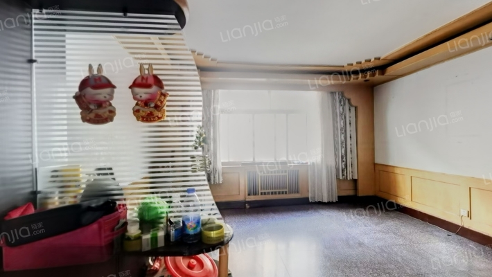 吕祖庙街6号院二手房实景图