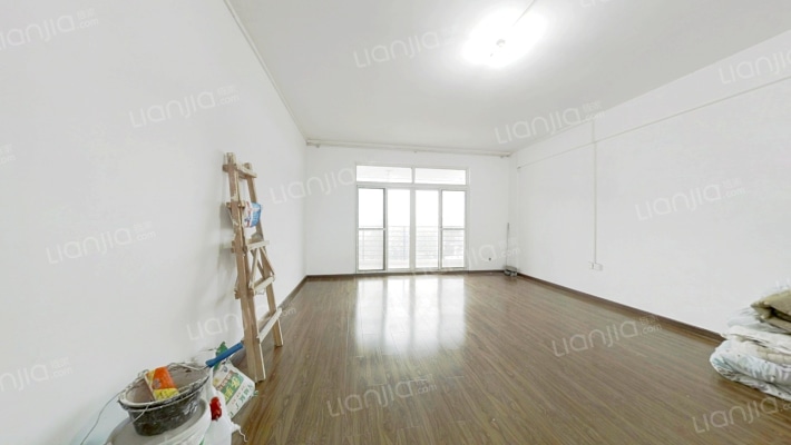 华工镜湖园二手房实景图