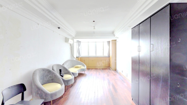 唐山新苑二手房实景图