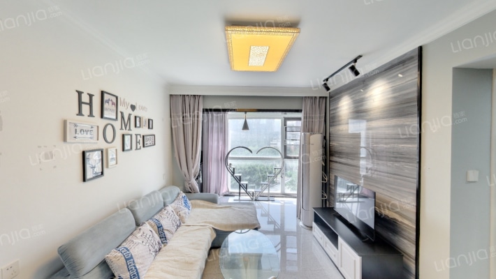 嘉洲华苑二手房实景图