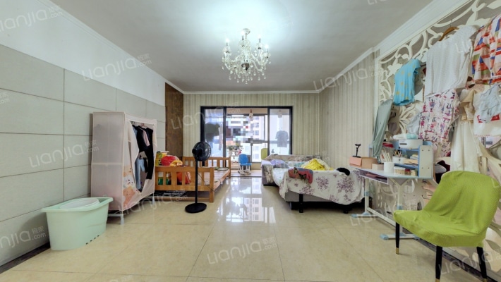 卓越东部蔚蓝海岸一期二手房实景图