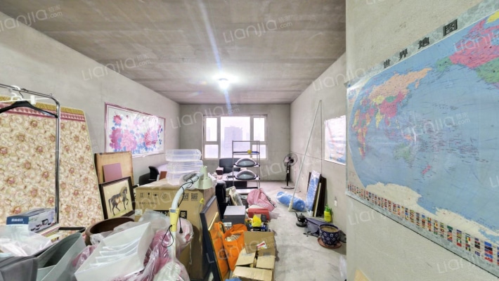 萬盛東城二手房实景图