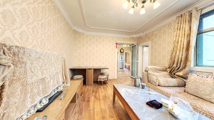 兰泰花园二手房实景图