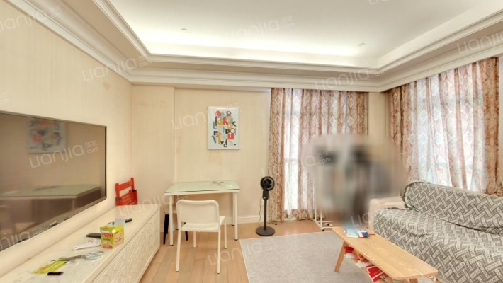 城市摩尔二手房实景图