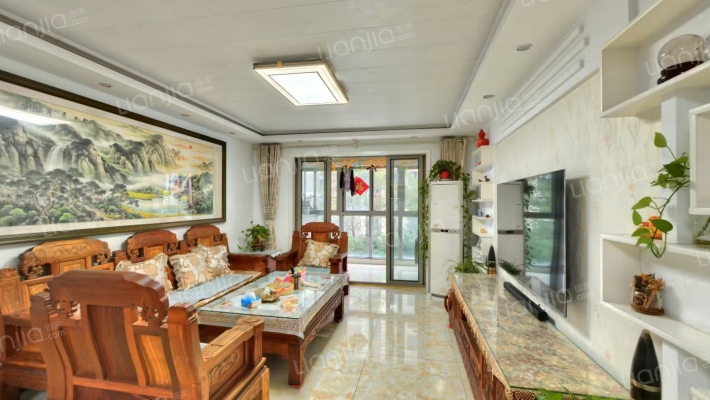 金轮翡翠名园二手房实景图