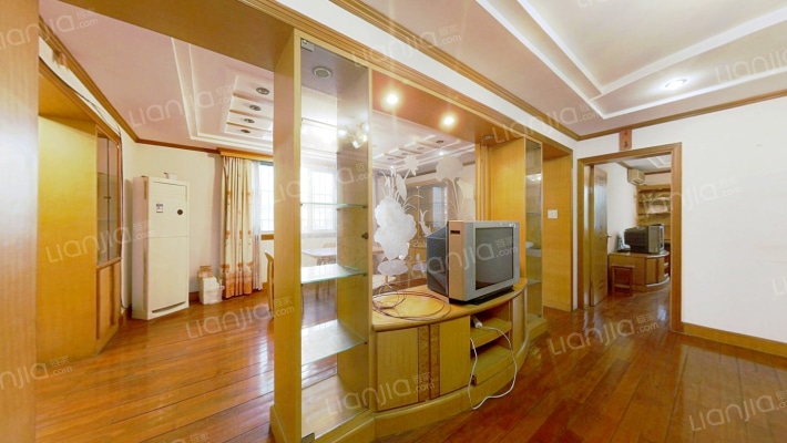 花园公寓二手房实景图