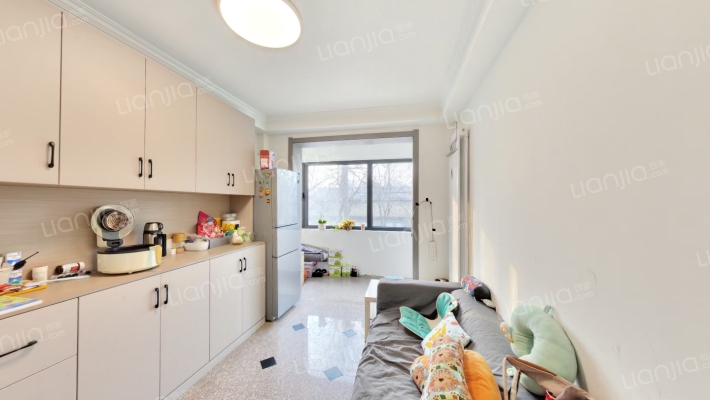 西七街六谷庄5号院二手房实景图