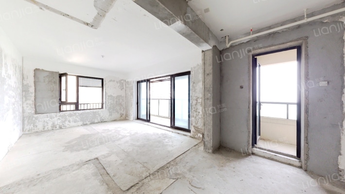 泰禾金尊府二手房实景图