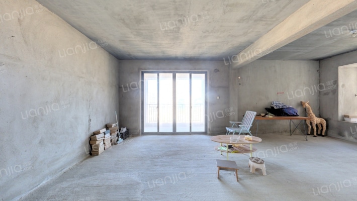 龙宾新界二手房实景图