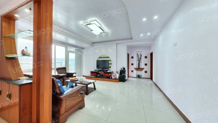 滨江怡苑二手房实景图