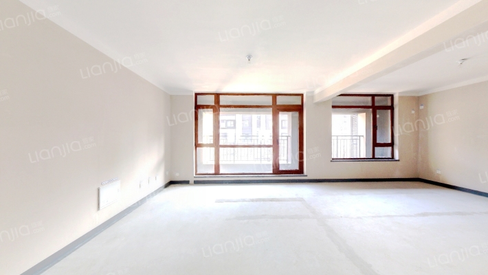 龙湖春江天玺二手房实景图