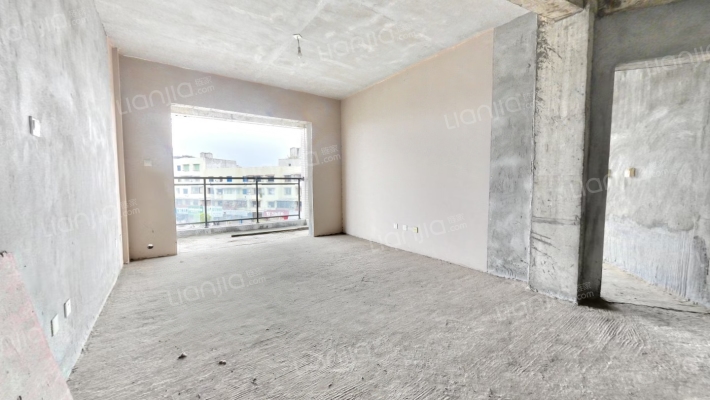 时代绿洲二手房实景图