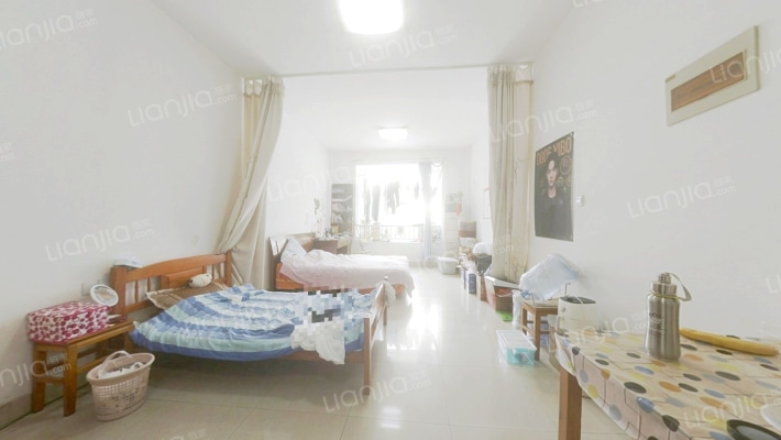 日月名苑二手房实景图