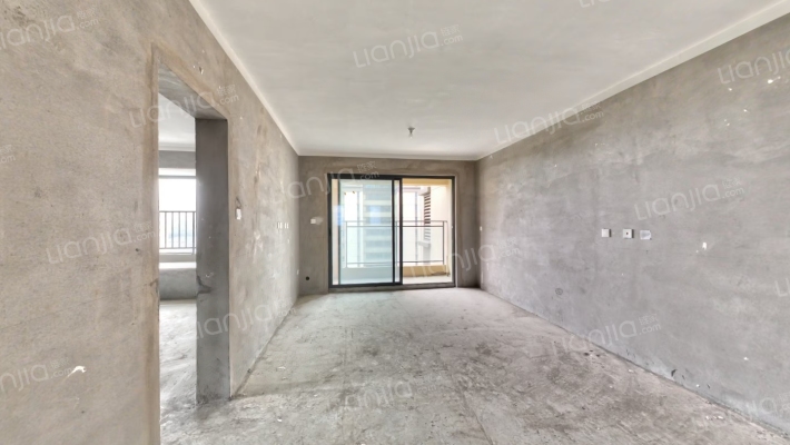 润城东方·绿博福苑二手房实景图