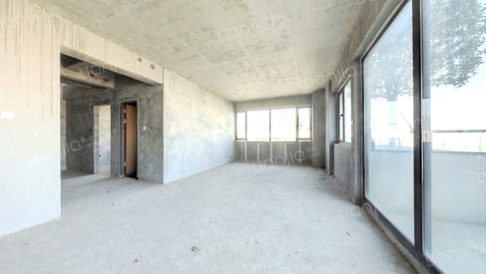 中亚水岸花都蓝点二手房实景图