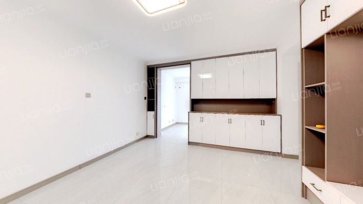 聚龙花园二手房实景图