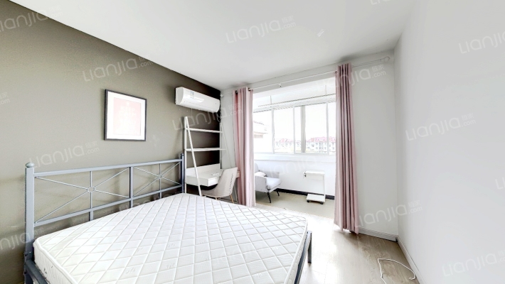 龙柏四村二手房实景图