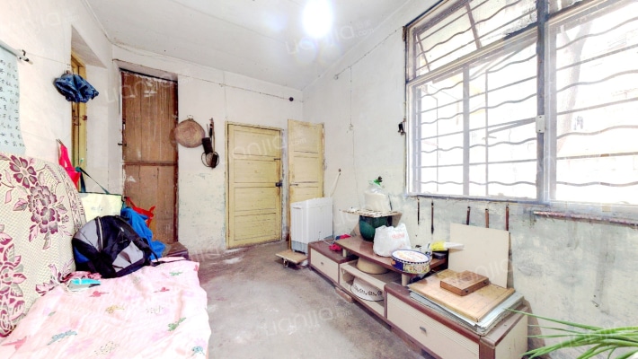 宝钢冶金建设公司武汉地区职工住宅区二手房实景图