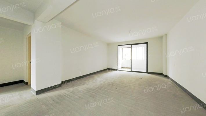 恒润嘉苑二手房实景图