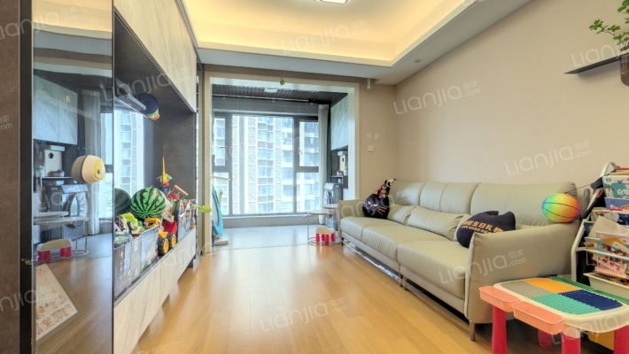 新力琥珀园二手房实景图