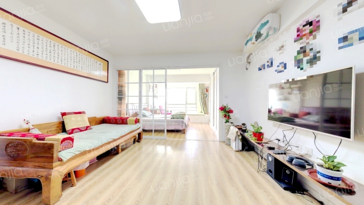 泰然名居二手房实景图