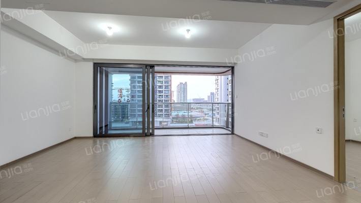 颐城栖湾里二手房实景图