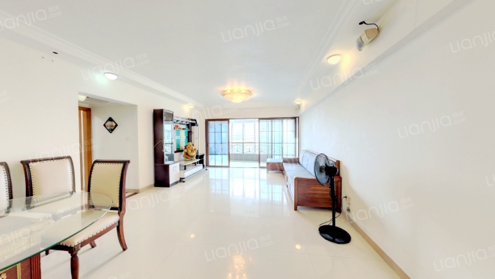 亿海湾二手房实景图