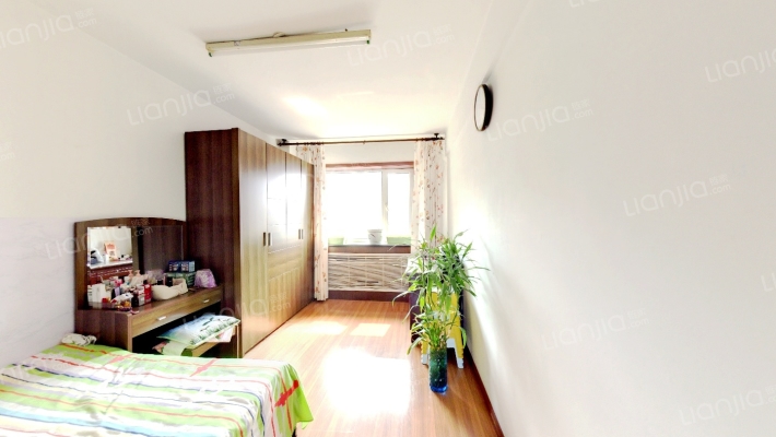 中环17区B区二手房实景图