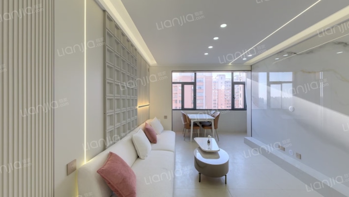 征跃小区二手房实景图