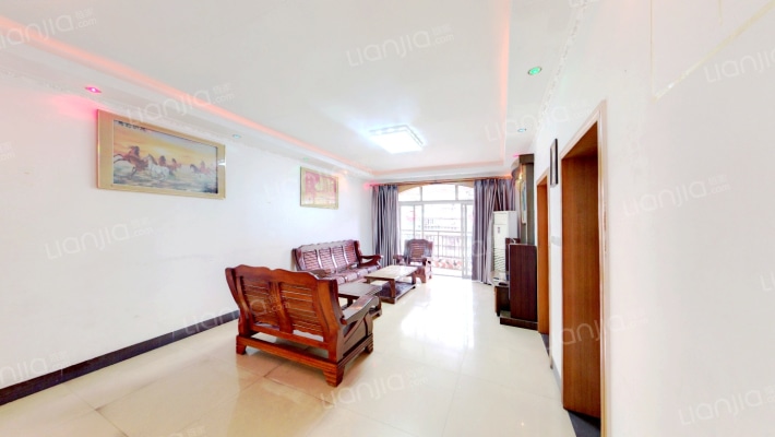 骑缘名居二手房实景图