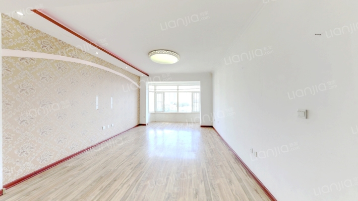 兴龙苑二手房实景图