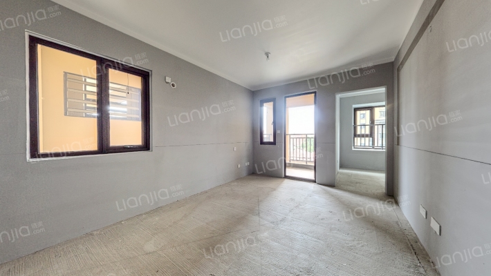 大溪地十二号院二手房实景图