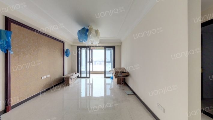 恒大绿洲东区二手房实景图