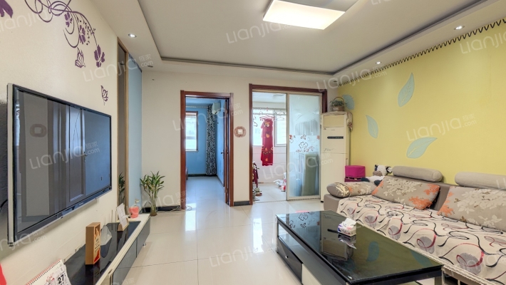 满五唯一。环保装修。成熟社区。-客厅