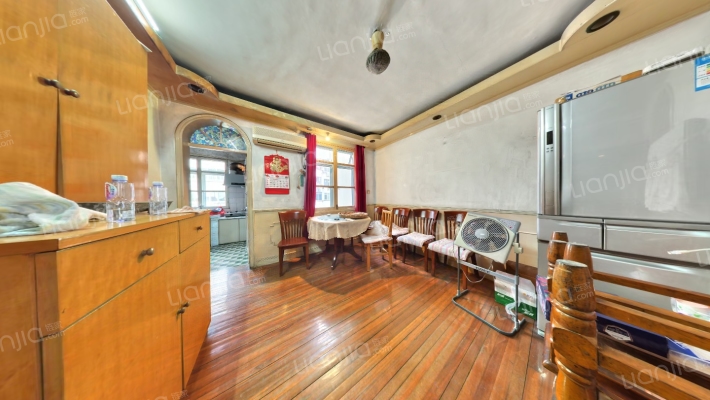 彩香一村四区二手房实景图